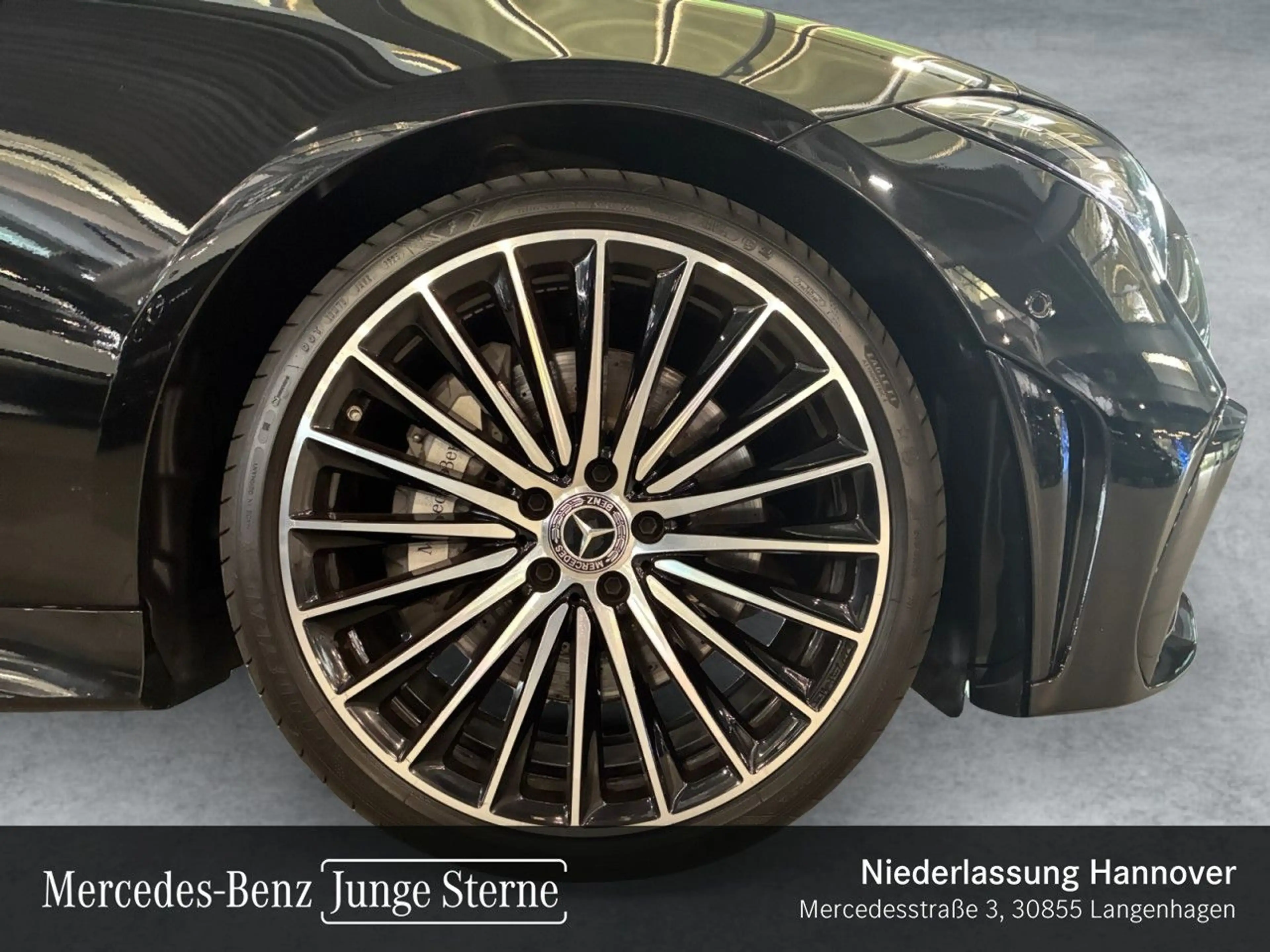 Mercedes-Benz CLS 400 d Cp. 4M AMG designo Fahrass WideScreen 9G — photo 3