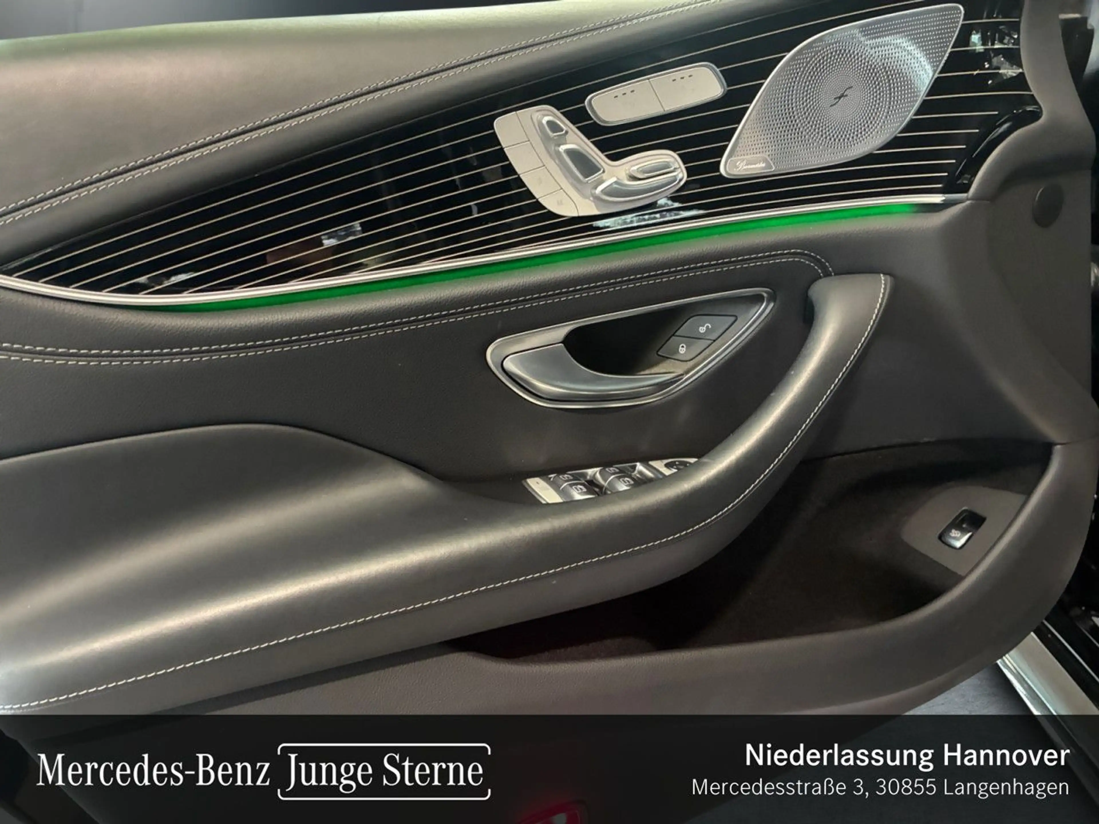 Mercedes-Benz CLS 400 d Cp. 4M AMG designo Fahrass WideScreen 9G — photo 12