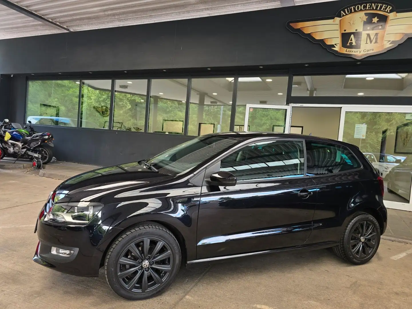 Volkswagen Polo V 1.2 Highline SZH/KLIMA/LED/PDC/TEMPOMAT Schwarz - 2