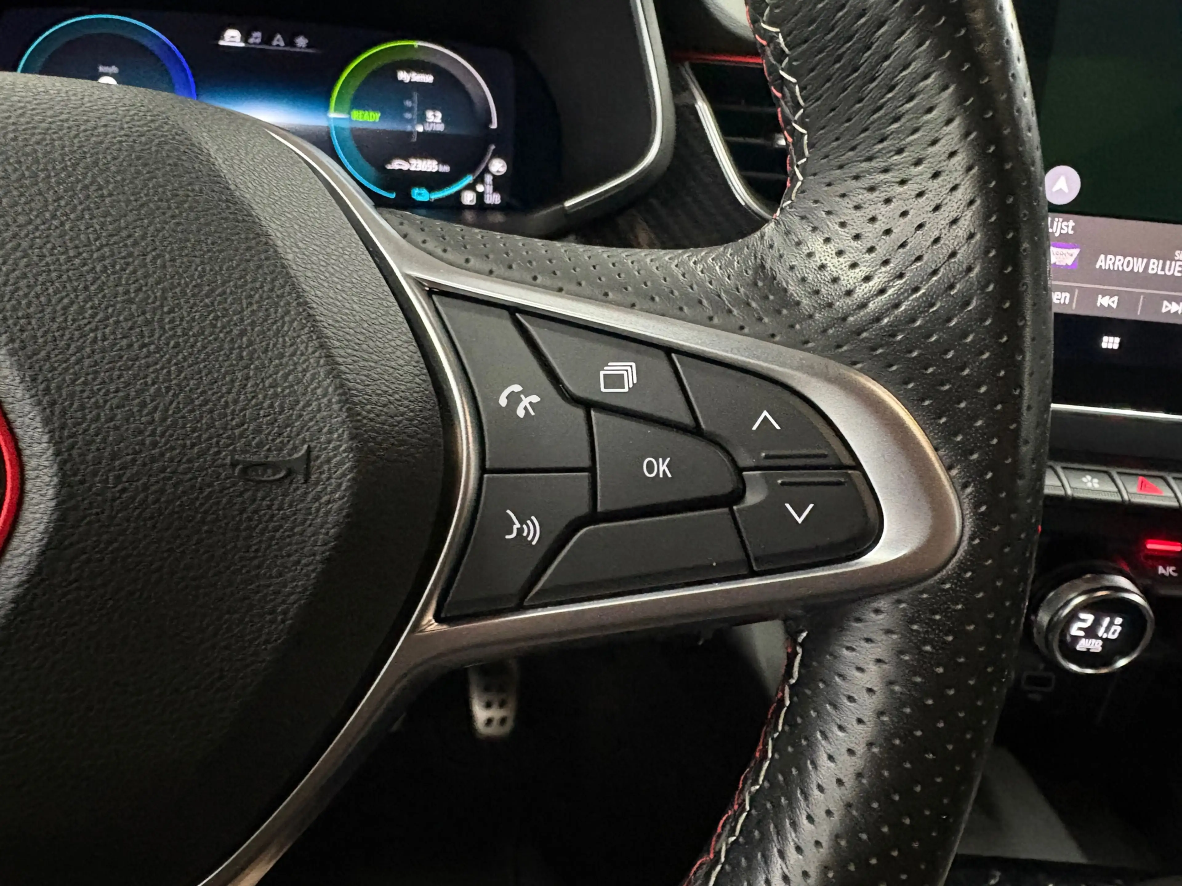 Renault Arkana 1.6 E-Tech Hybrid 145 R.S. Line/ NL auto/ Eerste e — photo 14