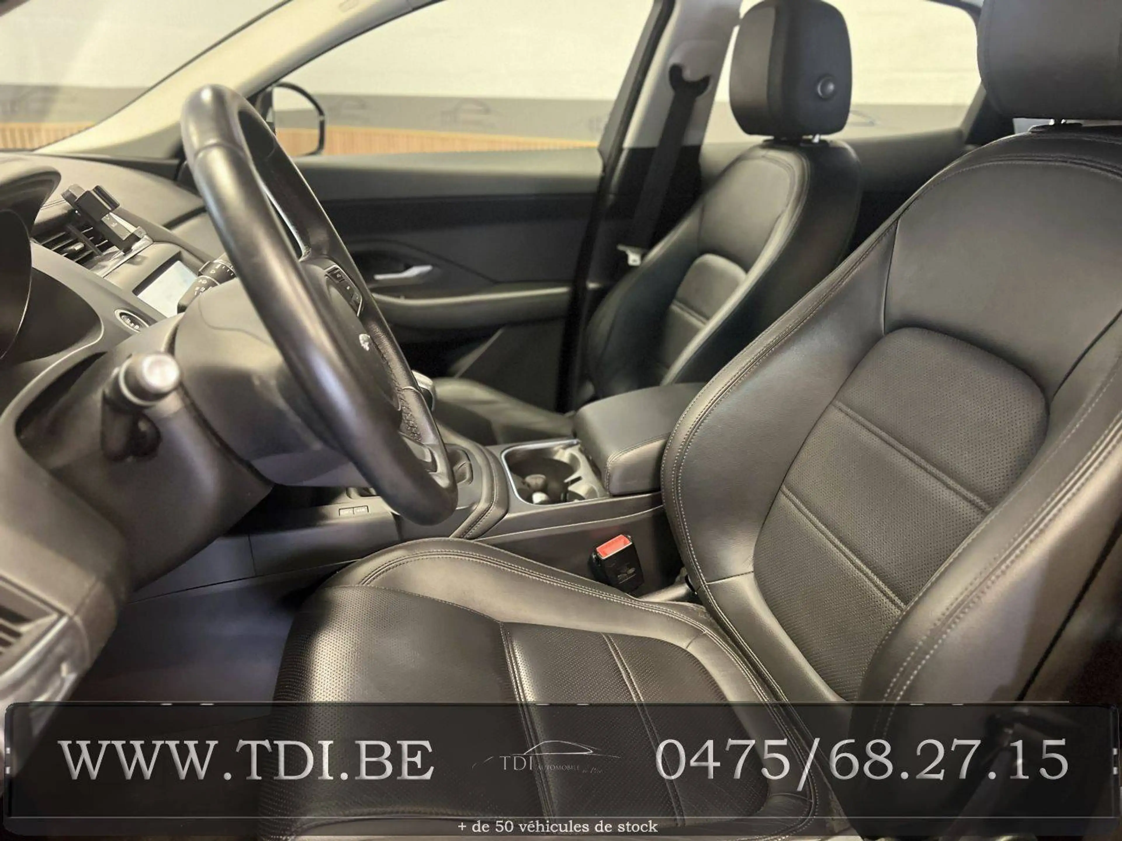Jaguar E-Pace E-Pace 2.0 D AWD SE (EU6.2) — photo 12