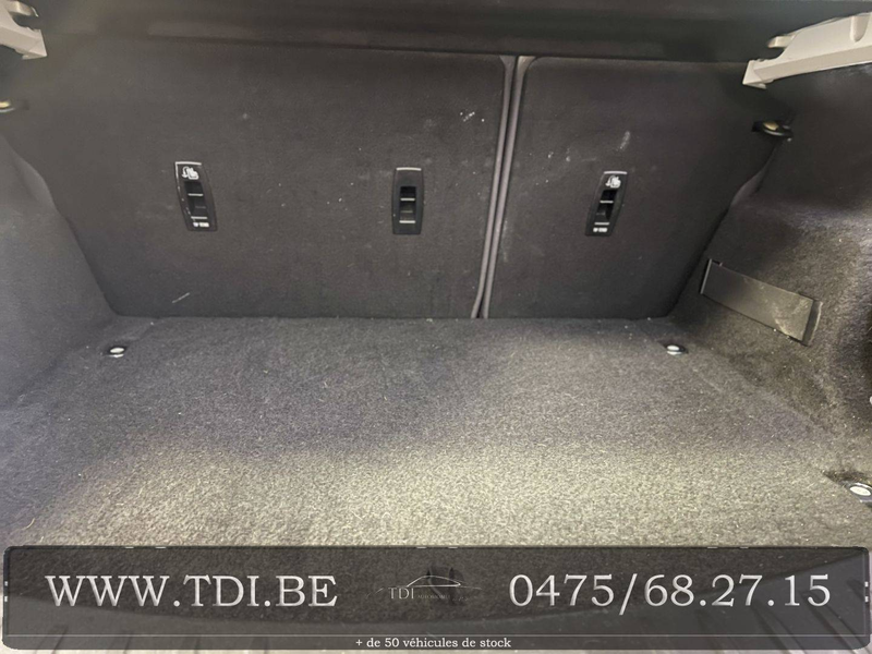 Jaguar E-Pace E-Pace 2.0 D AWD SE (EU6.2) — photo 15