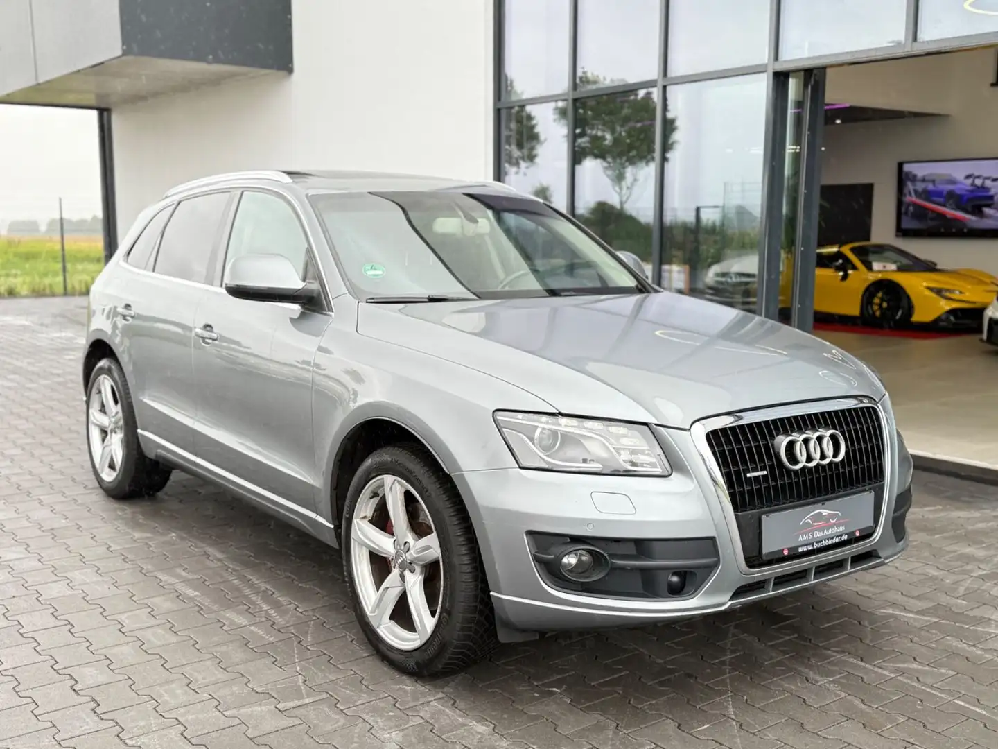 Audi Q5 3.0 TDI Aut. quattro Pano Leder BI Xenon Gris - 2