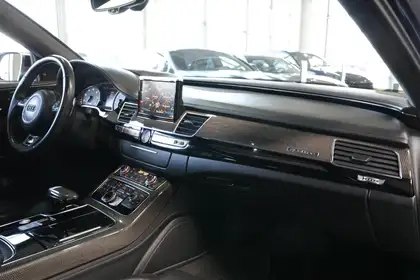 Annonce voiture d'occasion Audi S8 - CARADIZE