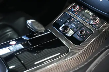 Annonce voiture d'occasion Audi S8 - CARADIZE