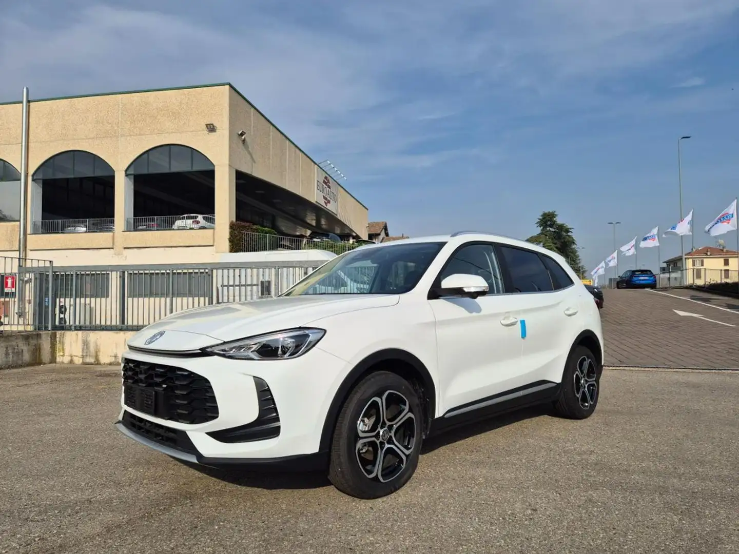 MG ZS 1.5 Comfort Blanc - 2