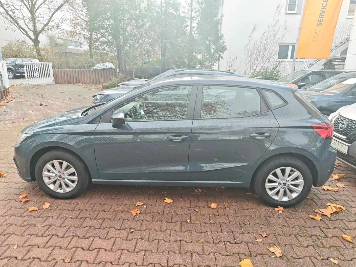 SEAT Ibiza Reference 1.0 80PS, 5 Jahre Garantie Bleu - 2