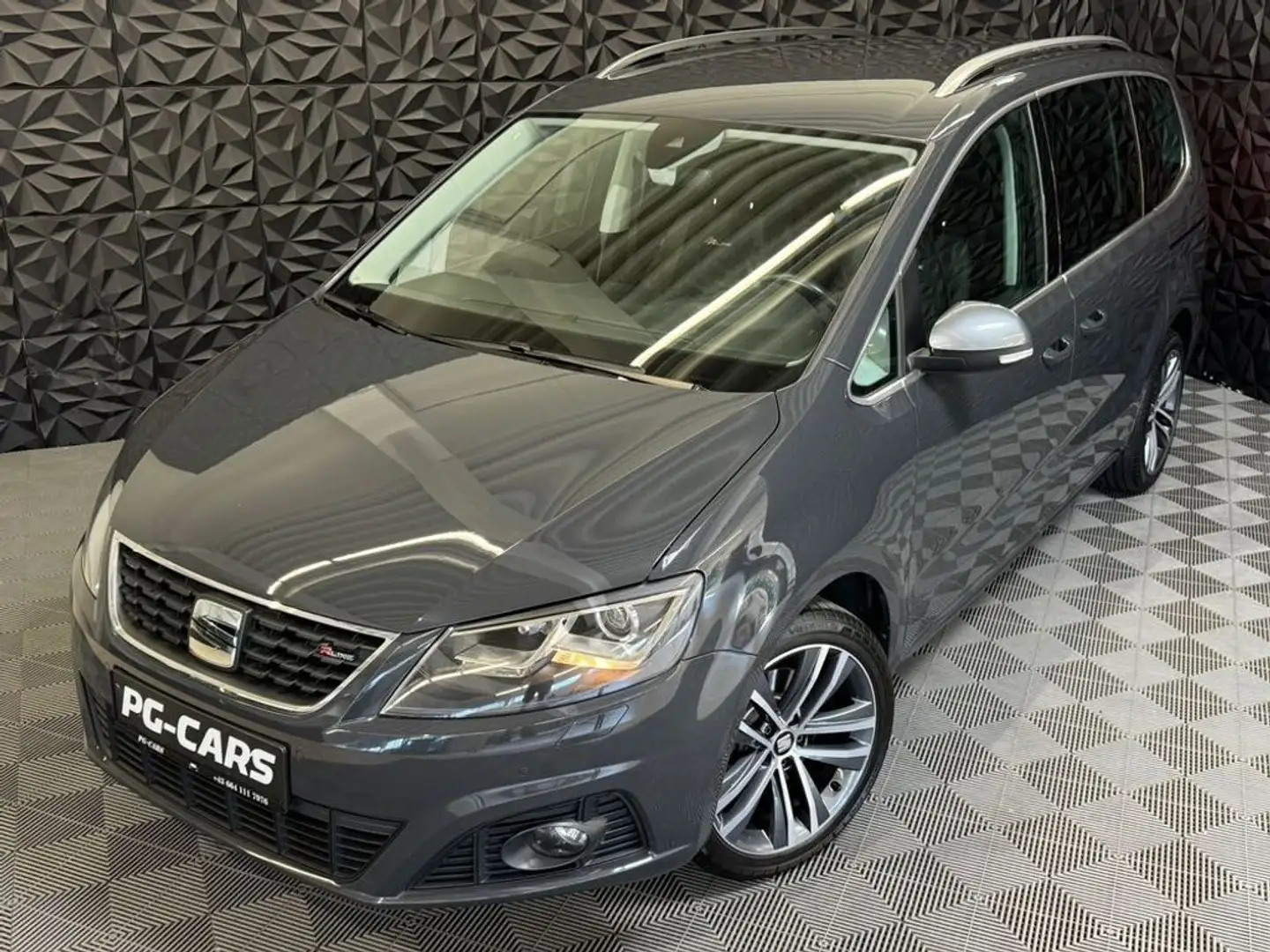 SEAT Alhambra 2.0 TDI DSG FR-Line *MwSt.* Сірий - 1
