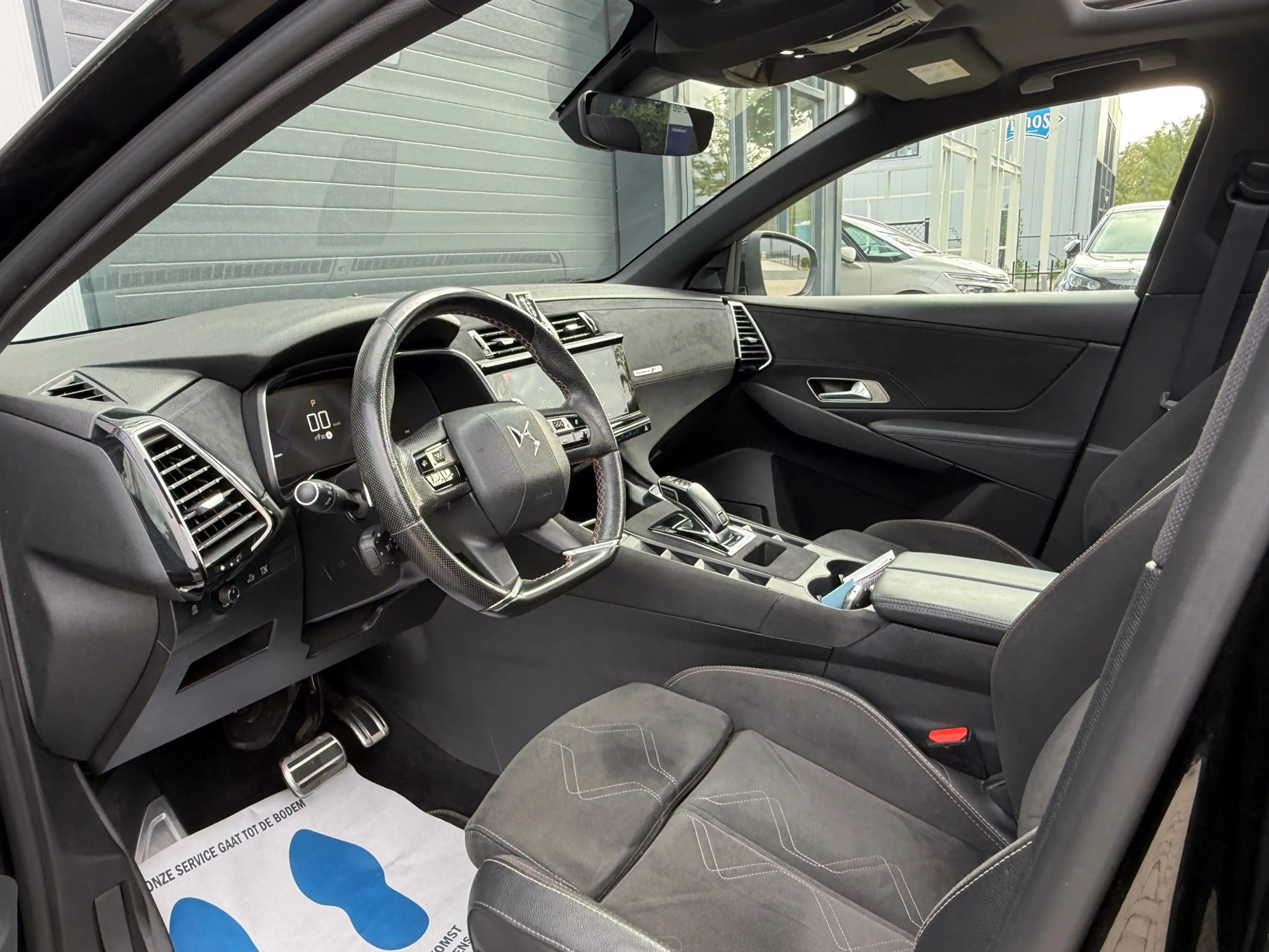 DS Automobiles DS 7 Crossback 1.6 PureTech Performance Line / LEUKE OPTIES — photo 3