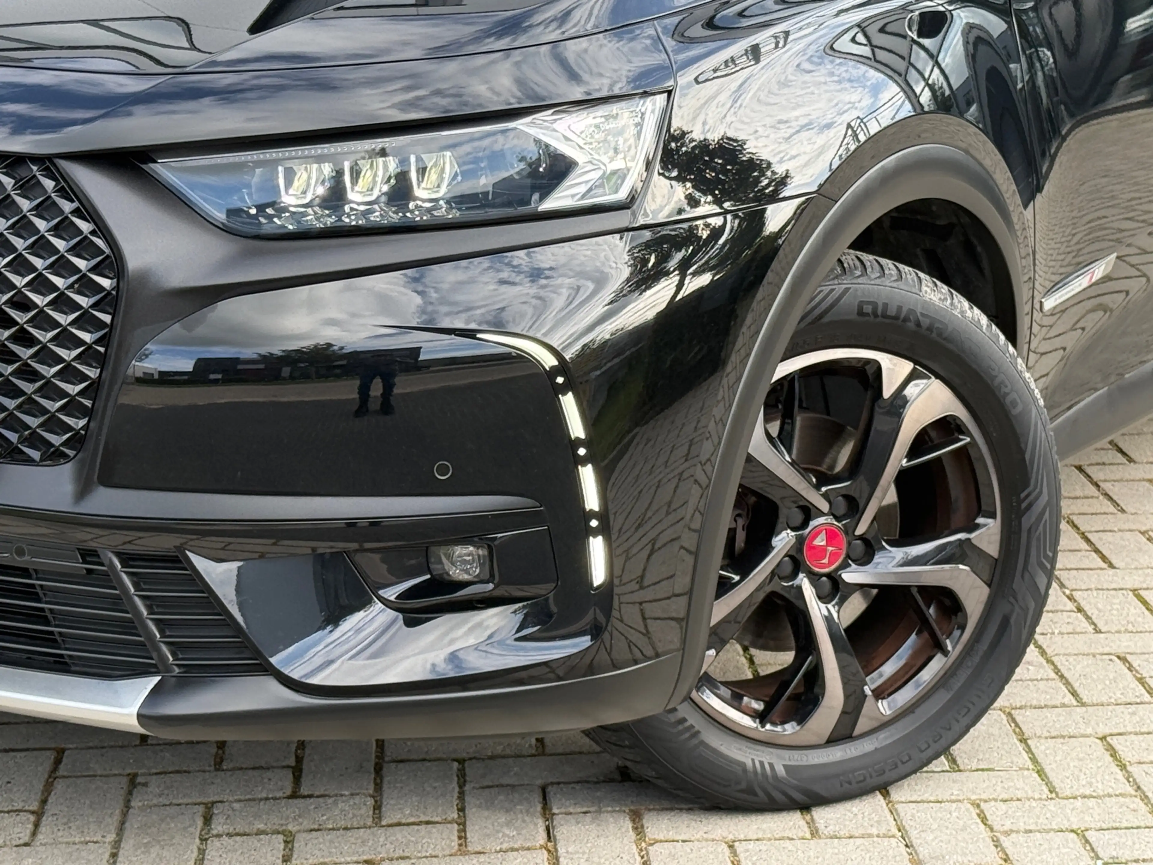 DS Automobiles DS 7 Crossback 1.6 PureTech Performance Line / LEUKE OPTIES — photo 4