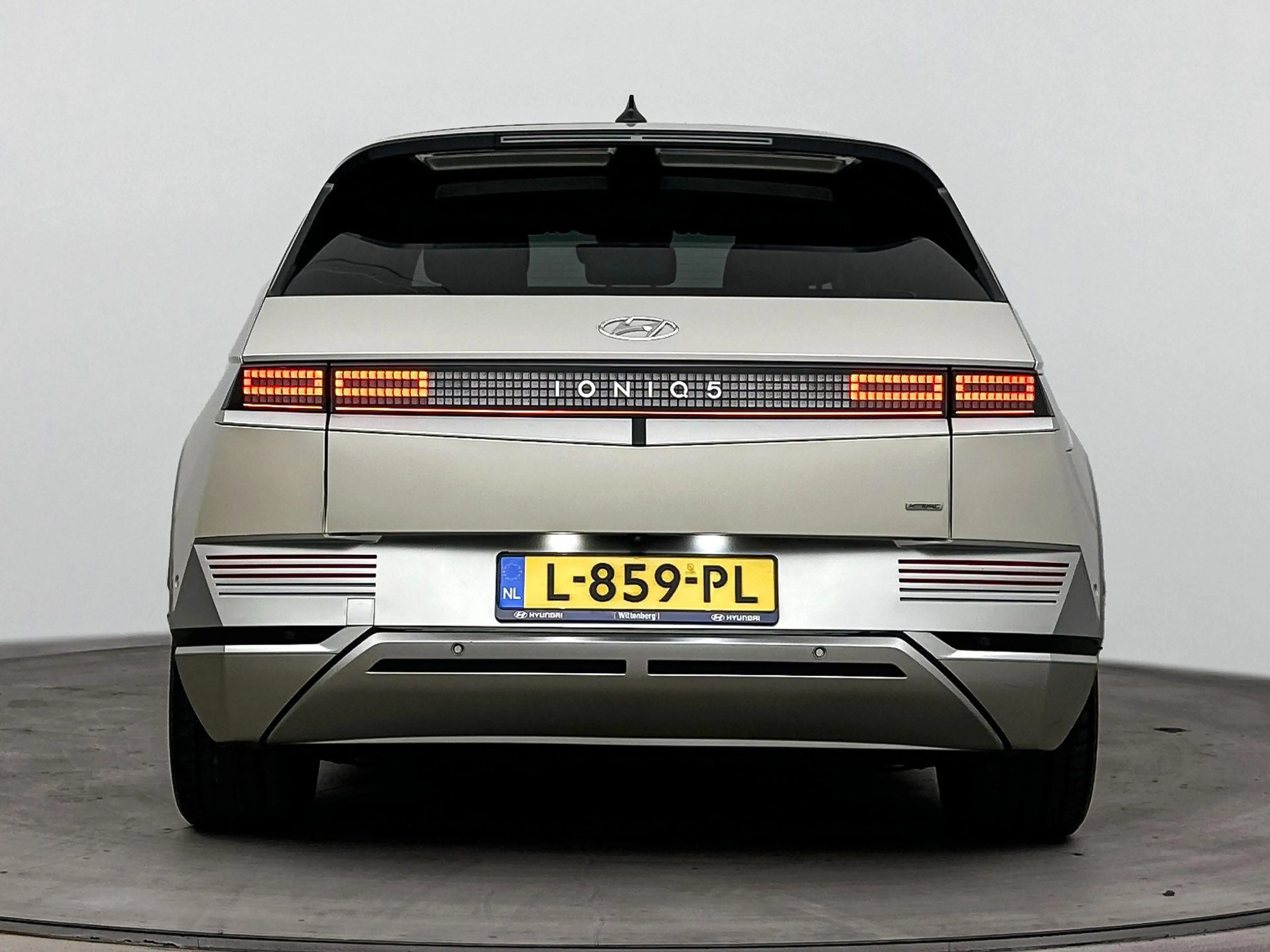 Hyundai IONIQ 5 Project 45 AWD 73kWh | SOH 95% | zonnepanelen! | s — photo 6
