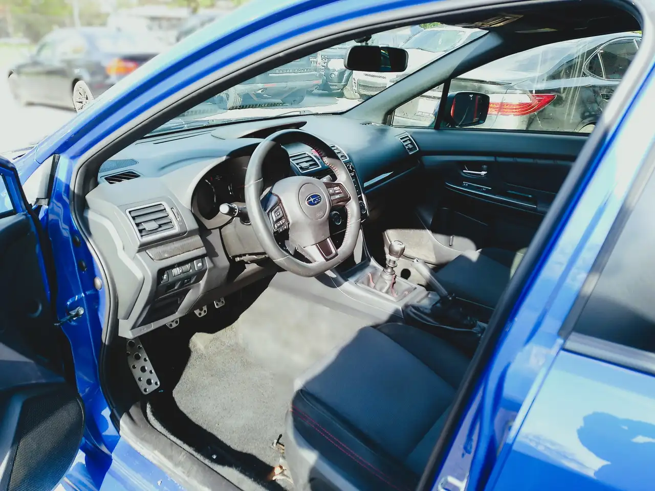 Subaru WRX снимка Subaru WRX
