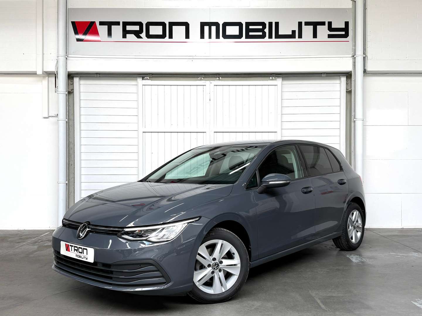 Volkswagen Golf nuo 351 €/ mėn Benzinas 2023m. Sedanas Automatinė