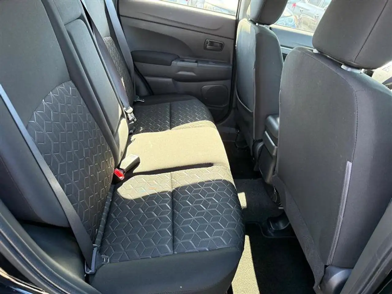 Mitsubishi RVR снимка Mitsubishi RVR