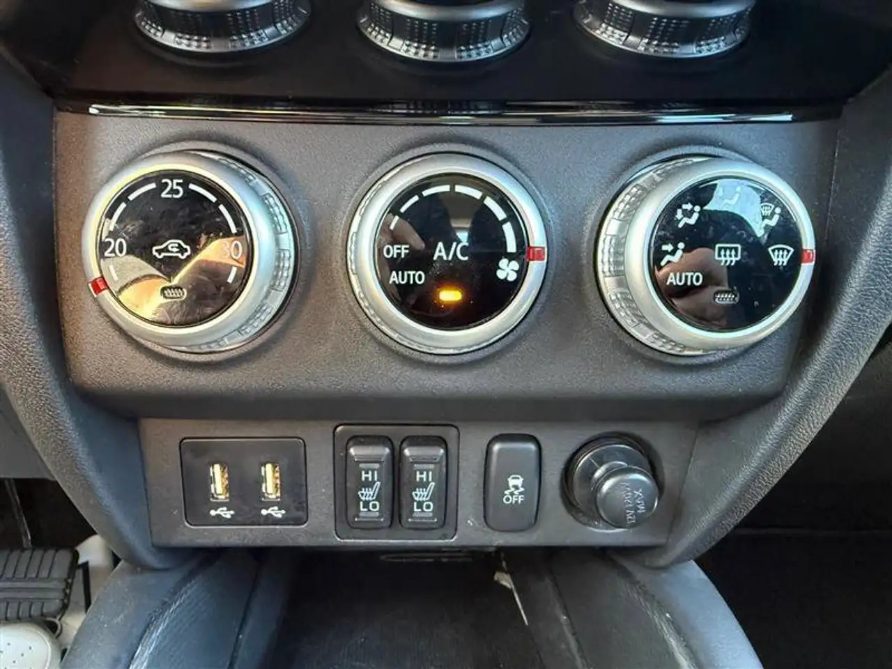 Mitsubishi RVR снимка Mitsubishi RVR