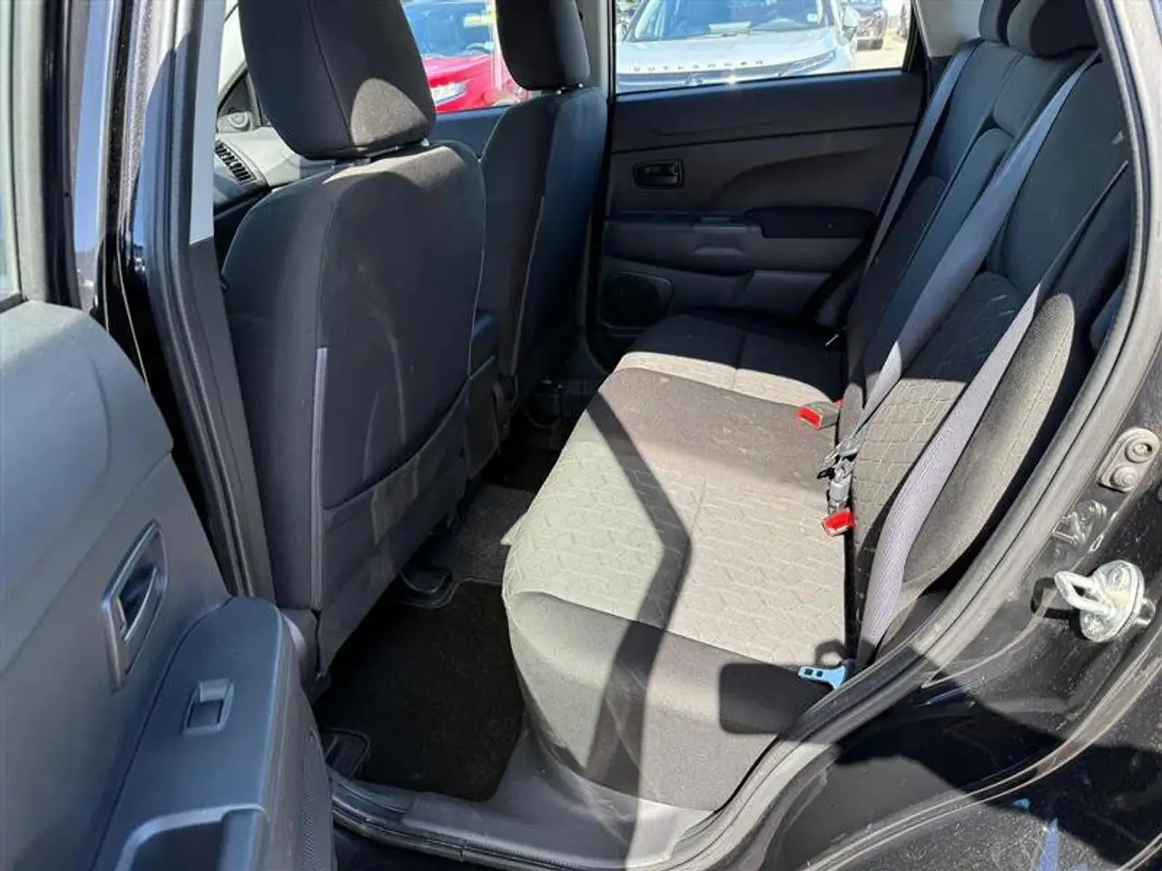 Mitsubishi RVR снимка Mitsubishi RVR