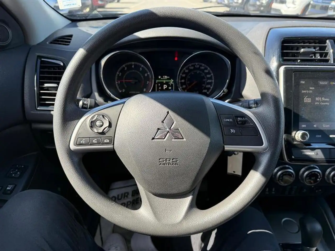 Mitsubishi RVR снимка Mitsubishi RVR