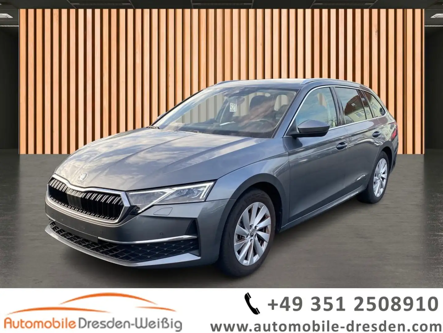 Skoda Octavia Combi 1.5 eTSI Selection*Navi*ACC*Kamera Grau - 1