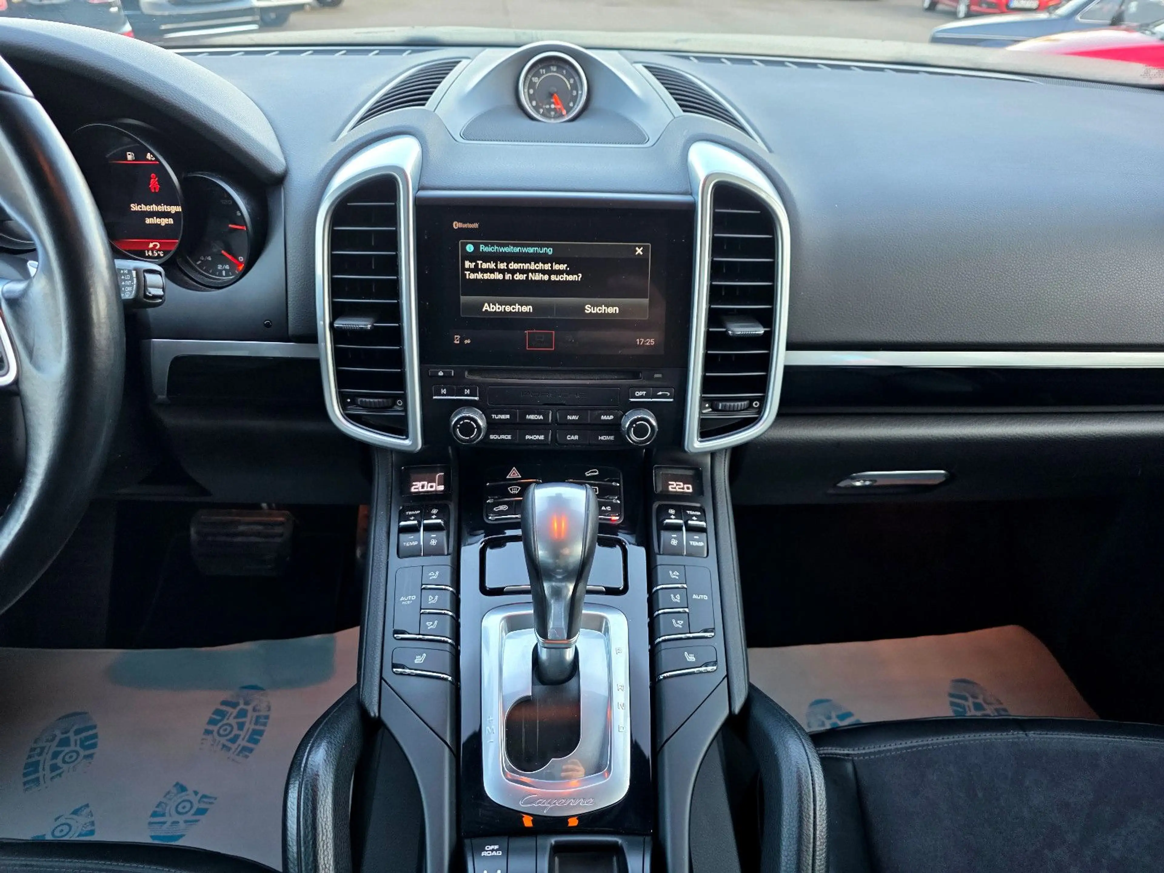 Porsche Cayenne Diesel Platinum Edit. 1.Hand/Pano./StdHz — photo 13