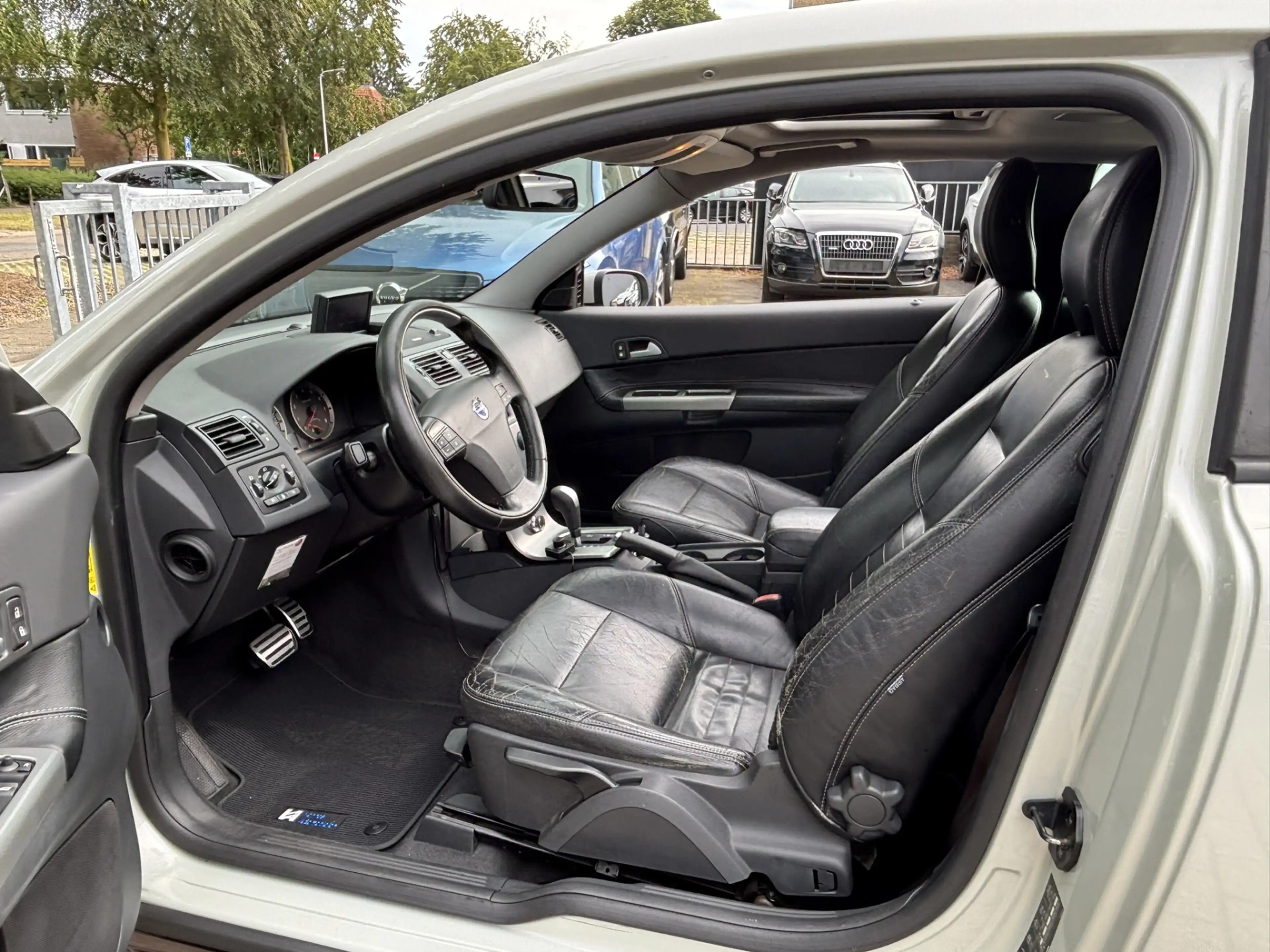 Volvo C30 2.5 T5 220pk Aut Schuifdak Leder Carplay — photo 2