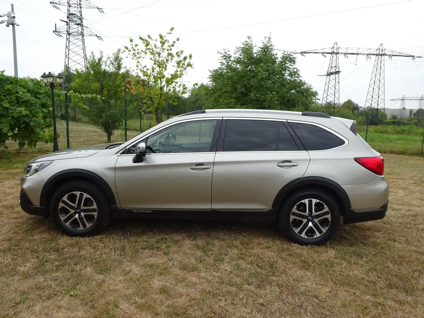 Subaru OUTBACK 2.5i Active*2.Hd*AHK abn.*AWR* Beige - 2
