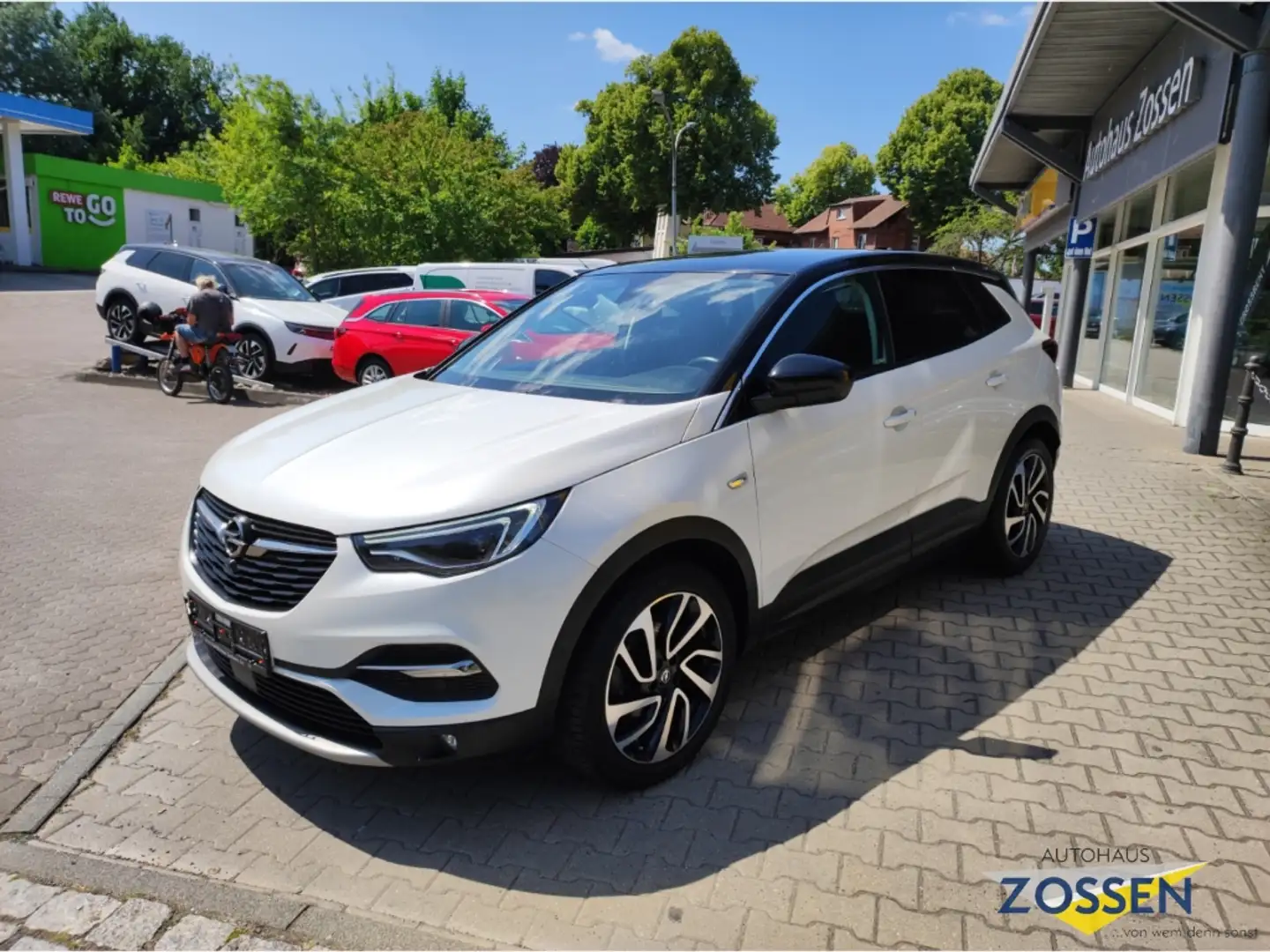 Opel Grandland INNO Navi 360 Kamera Klimasitze LED Weiß - 2