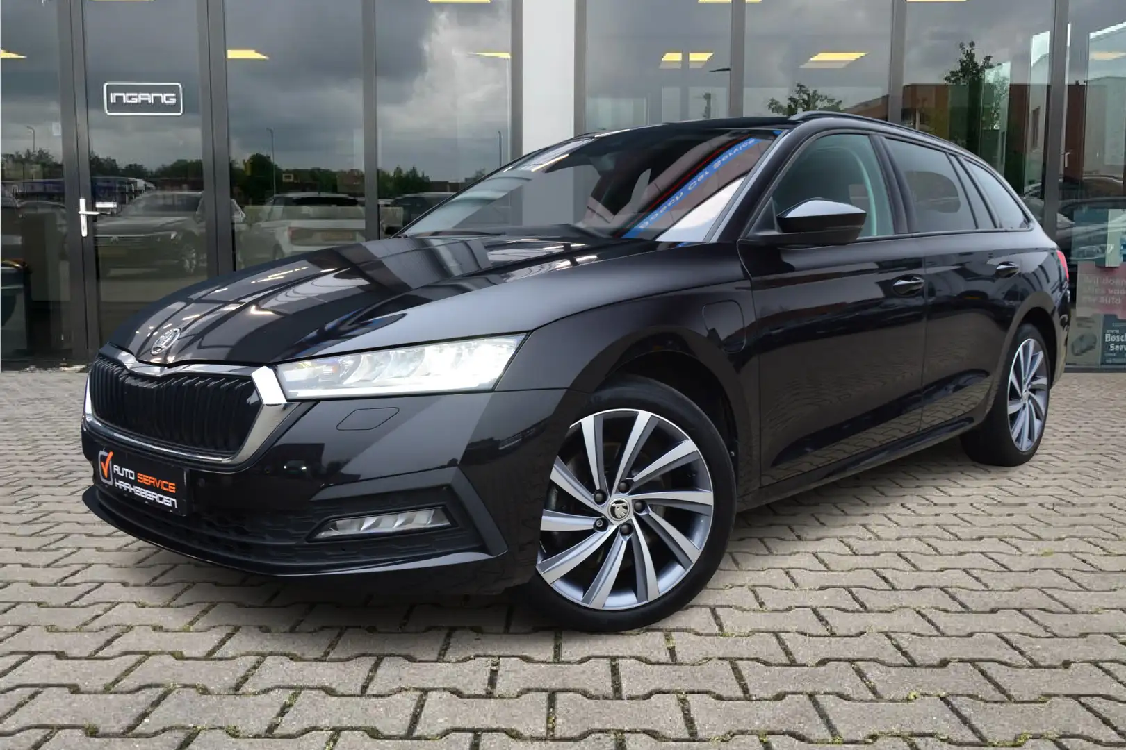 Skoda Octavia Combi 1.4 TSI iV PHEV Business Edition Plus | Deal Negro - 1