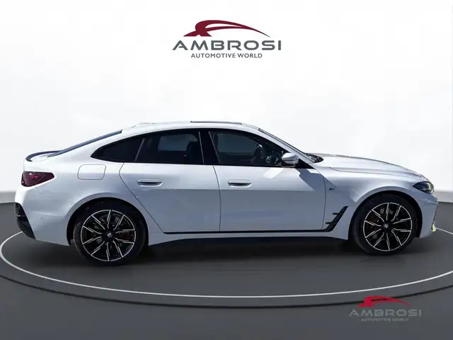 BMW 4 Series view 5