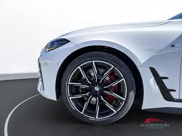 BMW 4 Series view 18