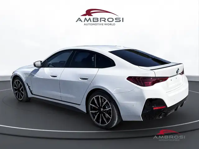 BMW 4 Series view 4
