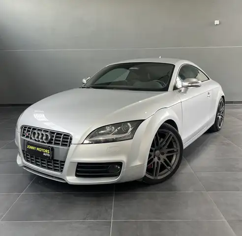 Audi TT 3.2 V6 quattro dsg