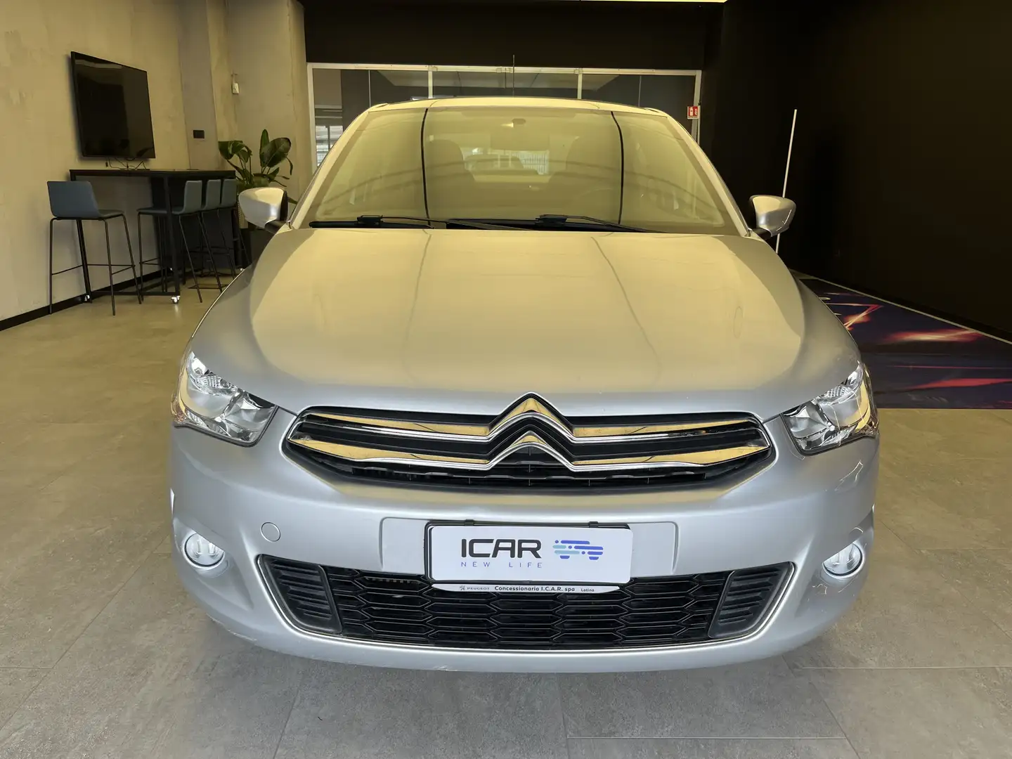 Citroen C-Elysée 1.6 BlueHDi Exclusive Silver - 2