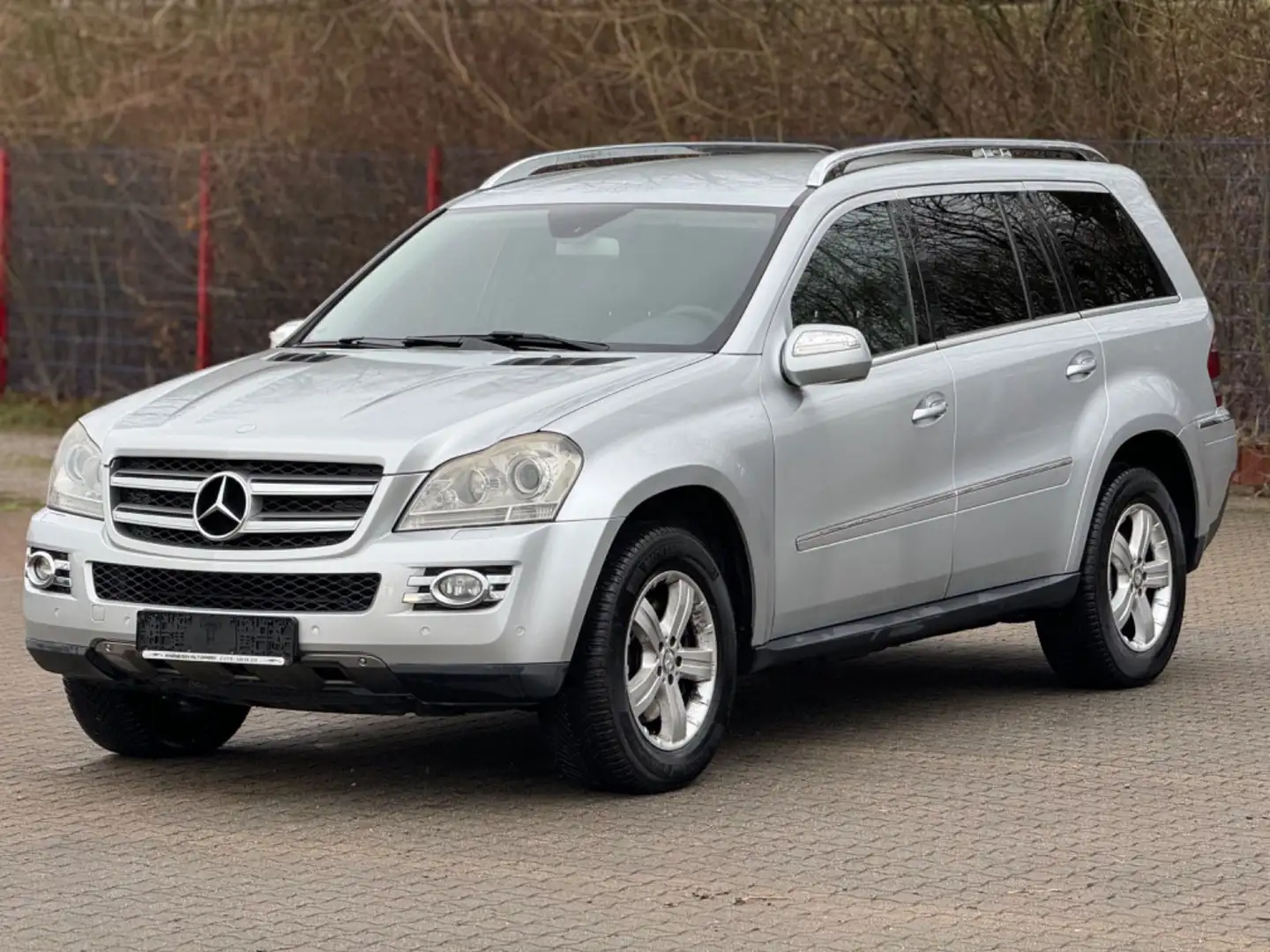 Mercedes-Benz GL 350 CDI 4MATIC *7 SITZER *KAMERA *TÜV NEU Argintiu - 1
