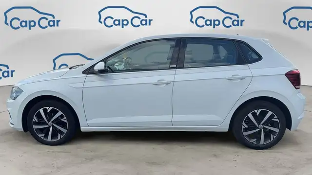 Volkswagen Polo view 2