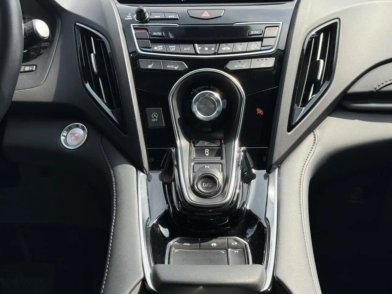 Acura RDX снимка Acura RDX