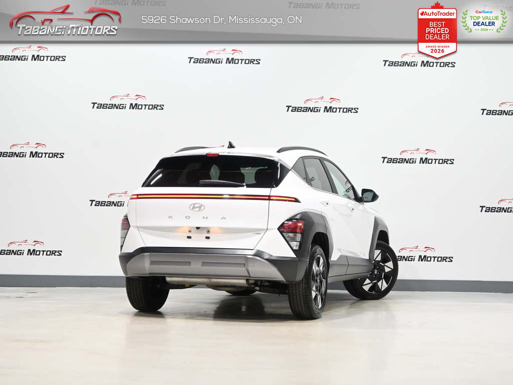 2026 Hyundai Kona Preferred w/Trend Package  No Accident Leather Sunroof Smart Cruise Remote Start — снимка 2