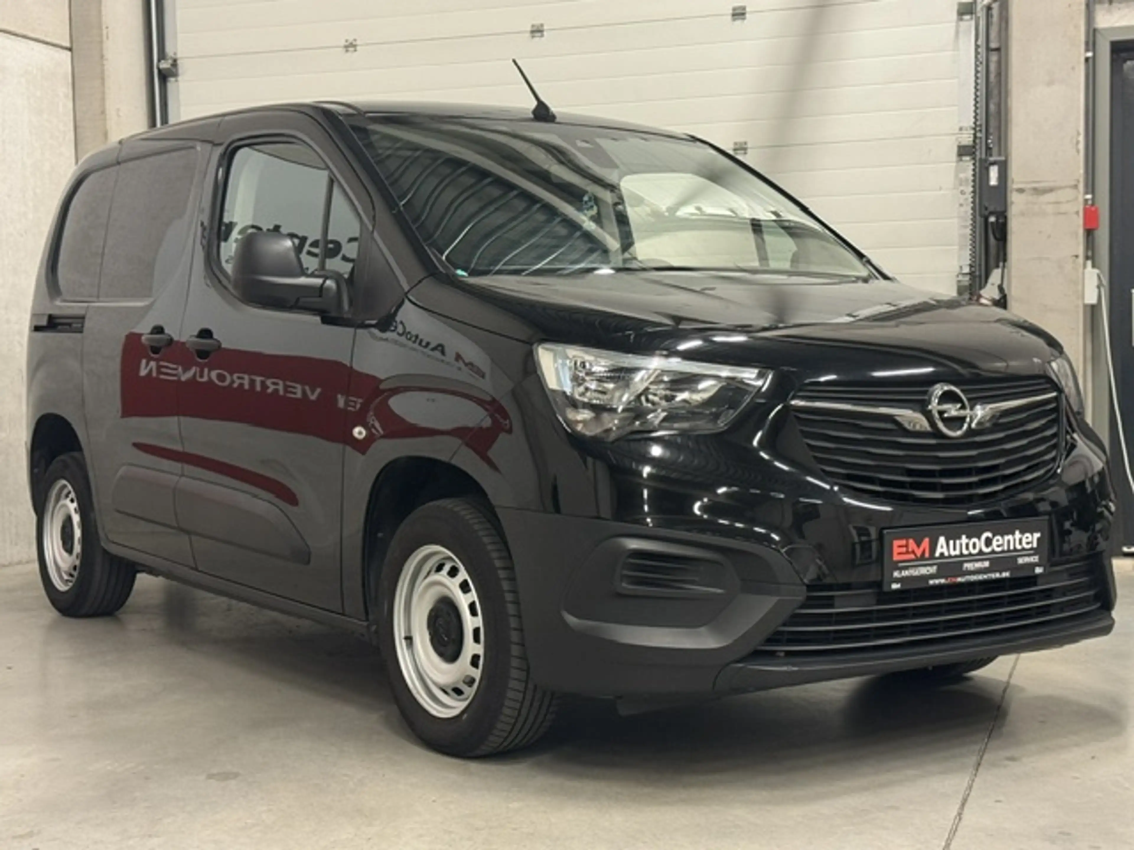 Opel Combo 1.5 TD Lichte vracht Zwart metallic-Airco-Pdc-DAB-1Ste eigenaar- BTW Inclusief — photo 2