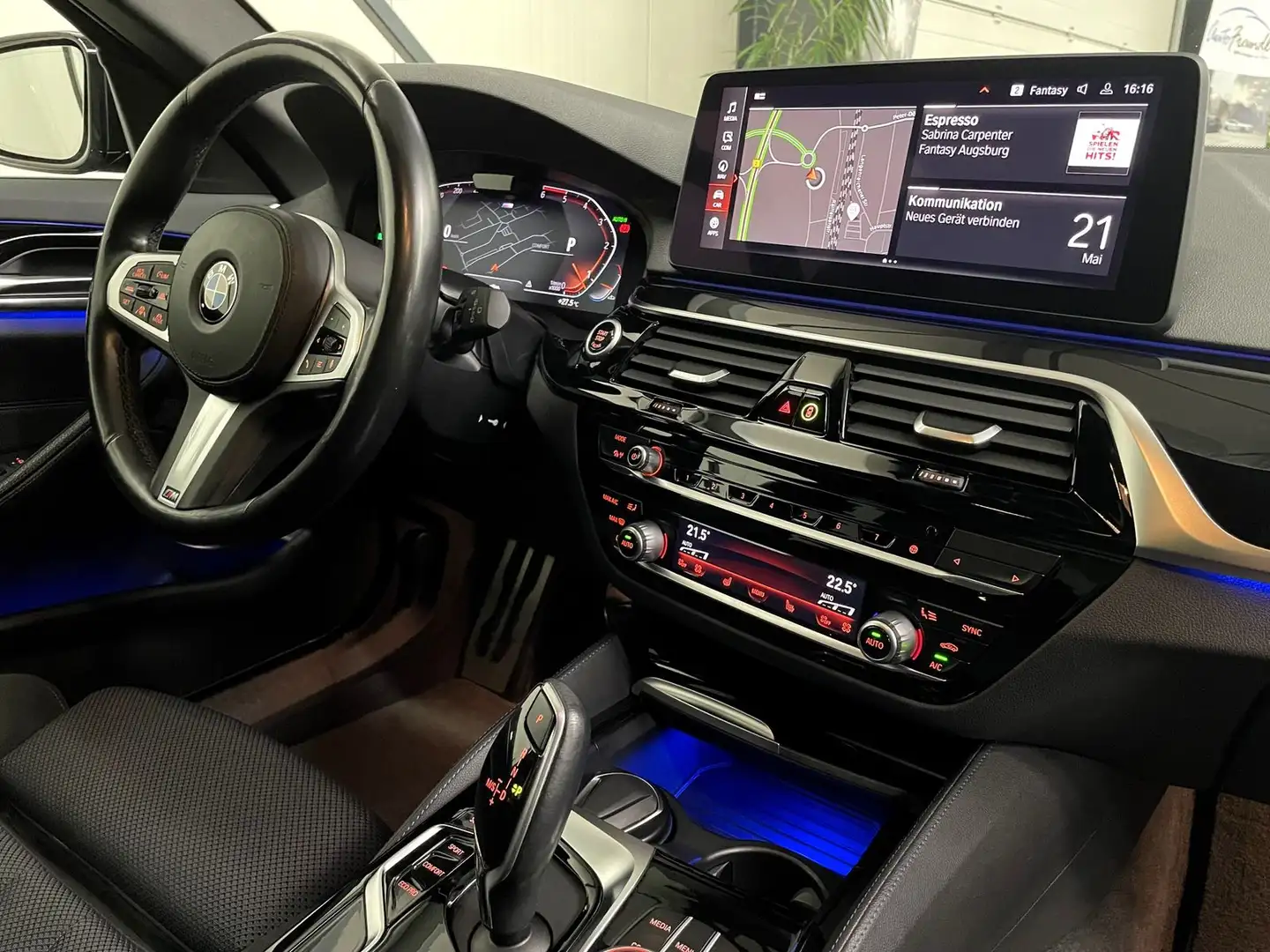 BMW 540 d xDrive M Sport *Pano*Laser*HuD*Dr.As.Prof* Noir - 2