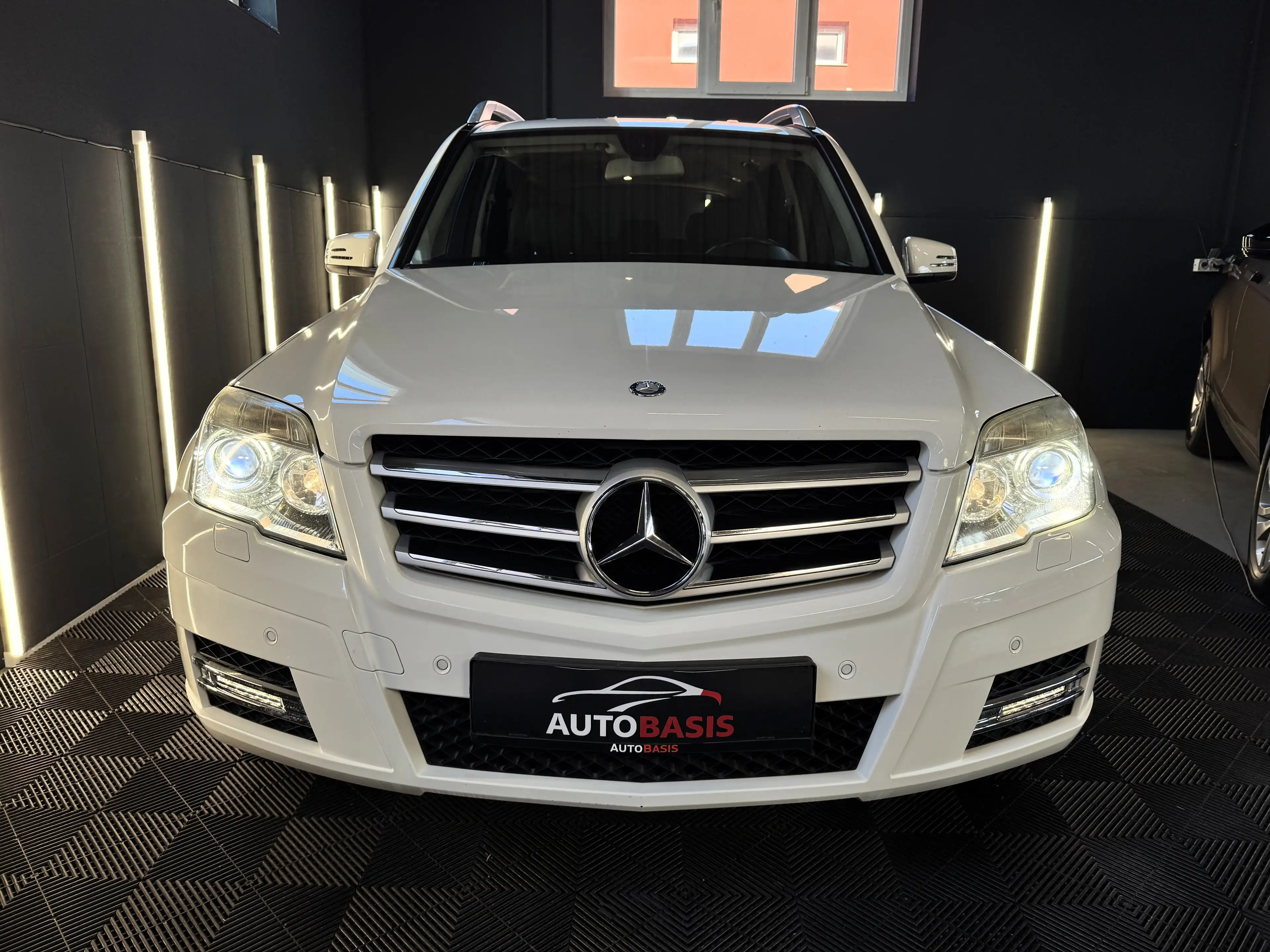 Mercedes-Benz GLK 220 GLK 220 CDI 4Matic Erstbesitz/Bi-Xenon/Sport-Paket — photo 3