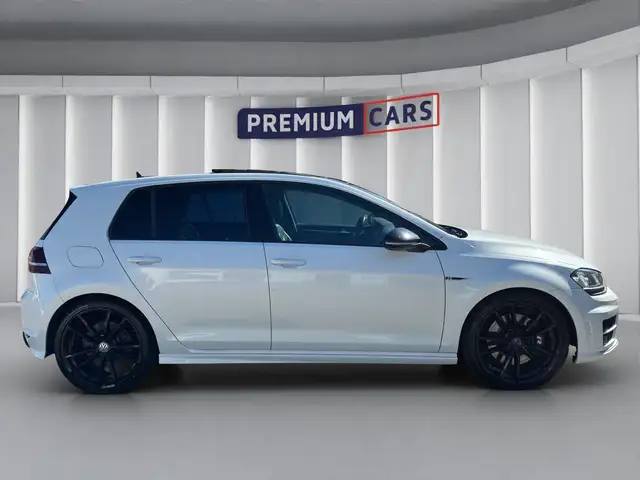 Volkswagen Golf view 6