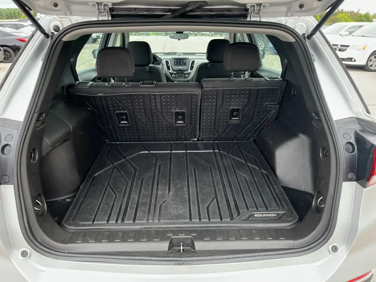 Chevrolet Equinox снимка Chevrolet Equinox