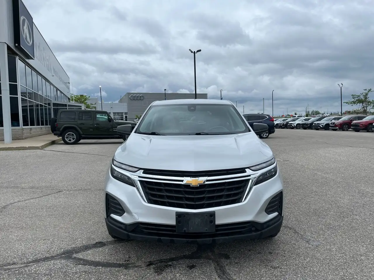 Chevrolet Equinox снимка Chevrolet Equinox