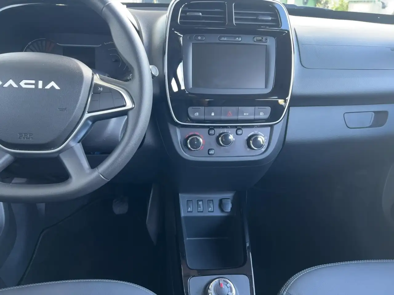Dacia Spring Essential KLIMA LED-Tagfahrlicht ABS ESP ZV, миниатюра 12