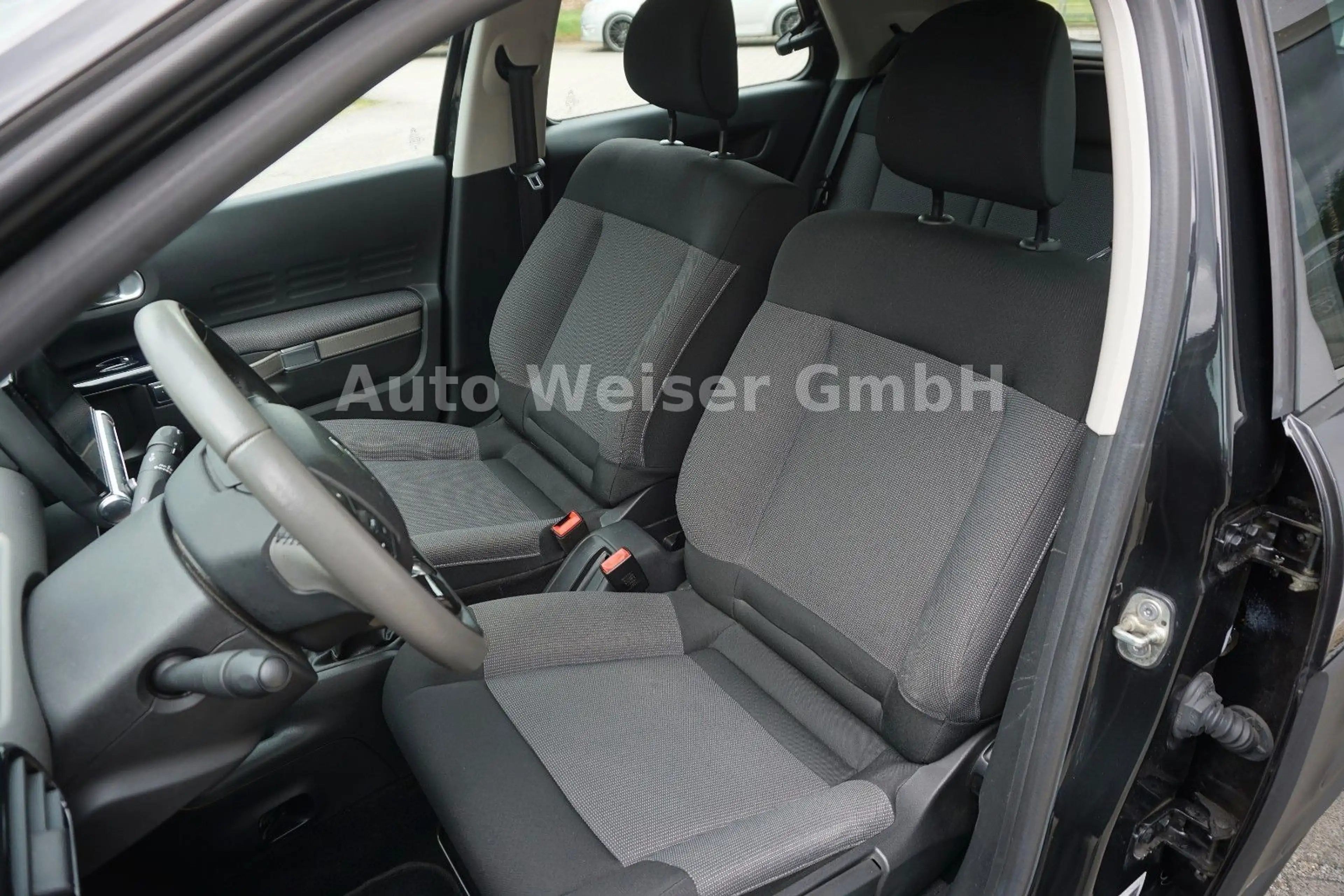 Citroen C4 Cactus Feel Klima SHZ PDC — photo 13