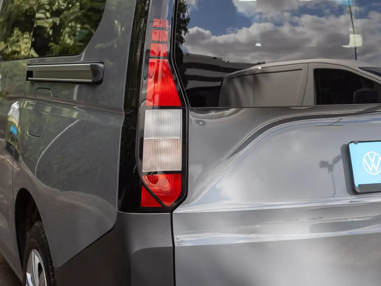 Volkswagen Caddy 1.5 TSI Kombi, Navi, Parkpilot, Klima, миниатюра 7