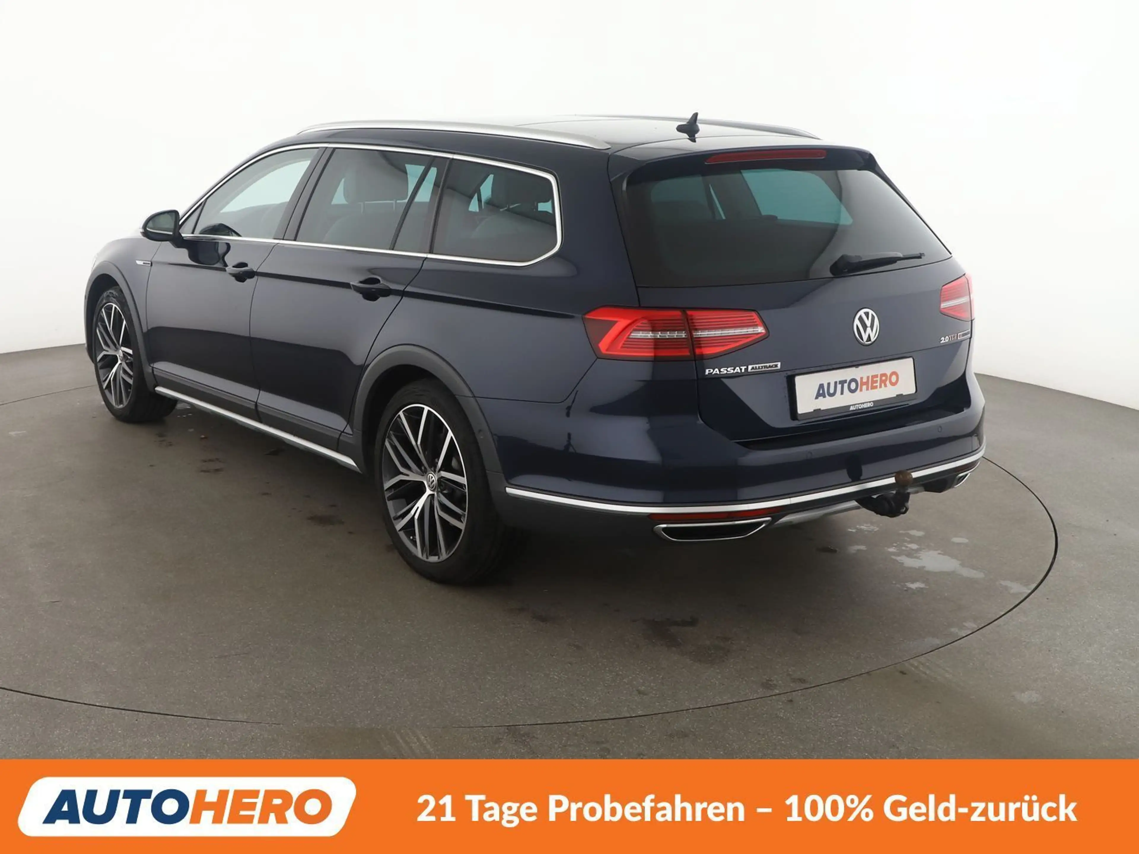 Volkswagen Passat Alltrack 2.0 TDI 4Motion BMT Aut.*NAVI*LED*PDC*SHZ*AHK*PANO — photo 4