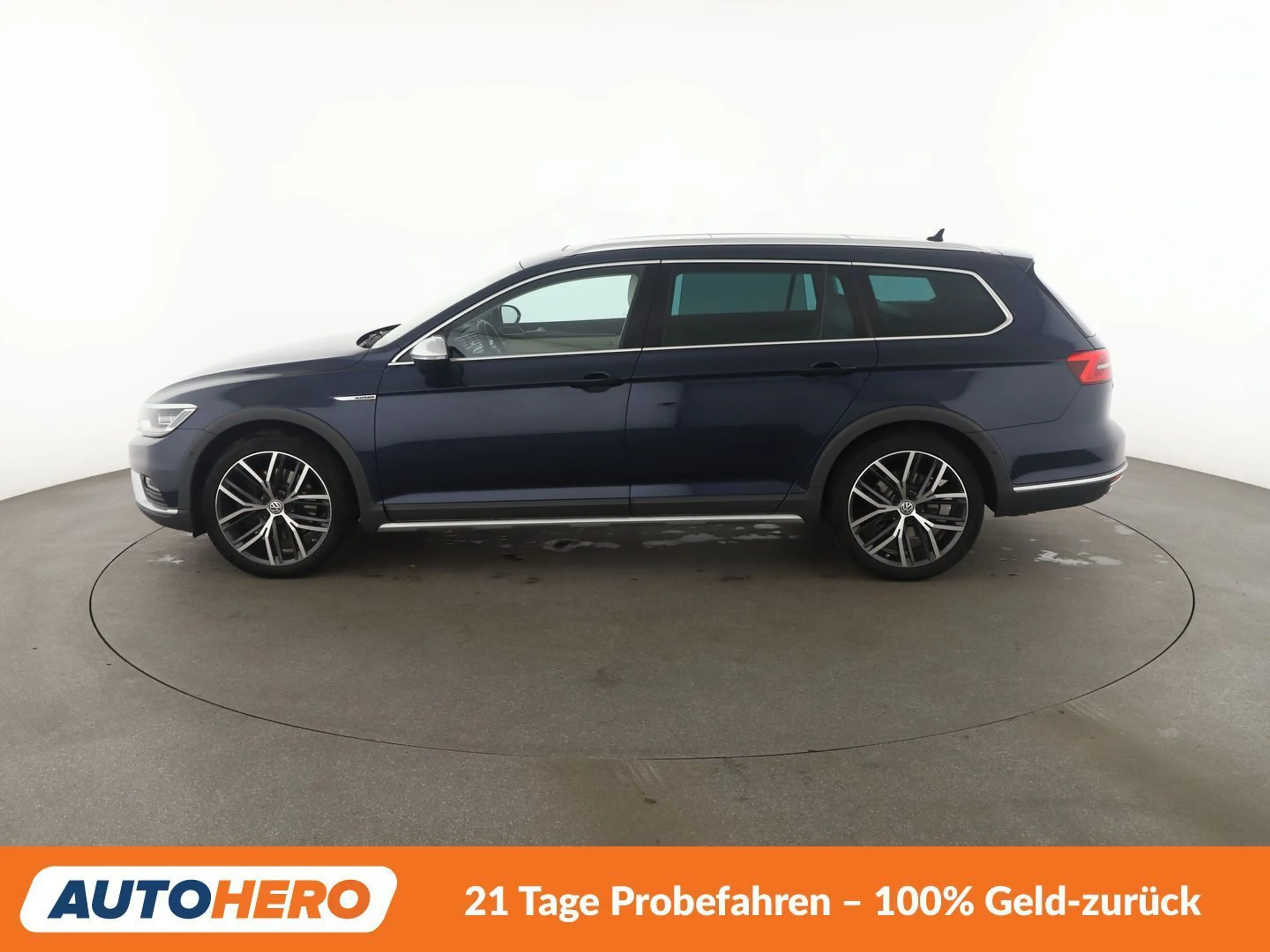 Volkswagen Passat Alltrack 2.0 TDI 4Motion BMT Aut.*NAVI*LED*PDC*SHZ*AHK*PANO — photo 3