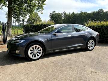 Model S 75D Base