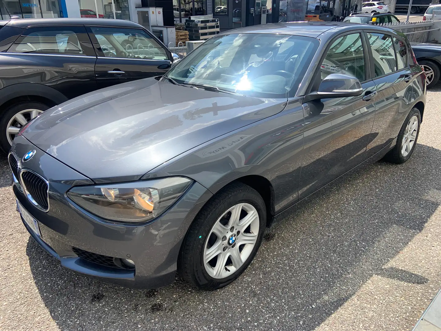 BMW 116 116d 5p Unique - 1