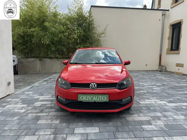 Volkswagen Polo view 2